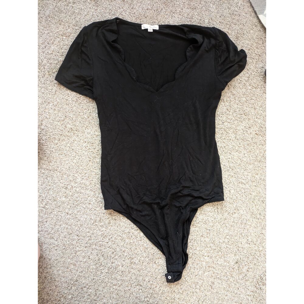 Nine Britton Black Short Sleeve V-Neck Snap Crotch Bodysuit S